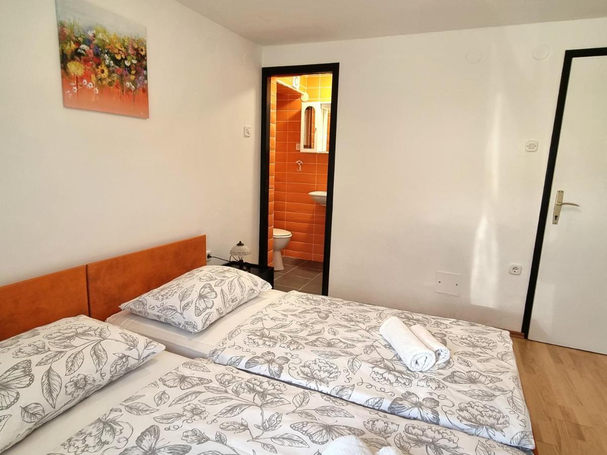 Apartment Deni Skrbcici Ngoại thất bức ảnh